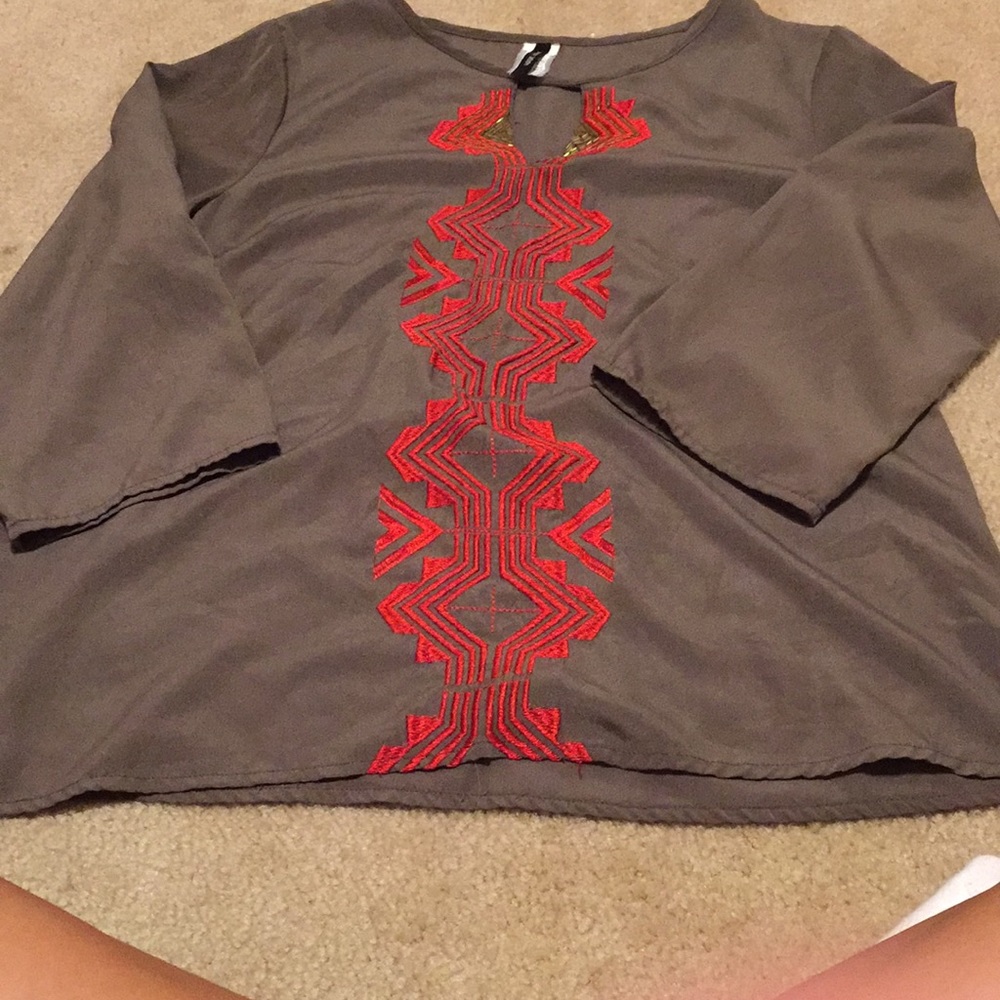 West 36th top $5
